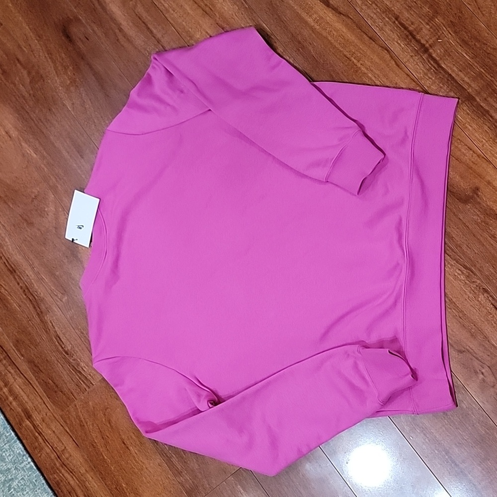 NWT Women's Nike crew neck sweatshirt - Picture 3 of 5
